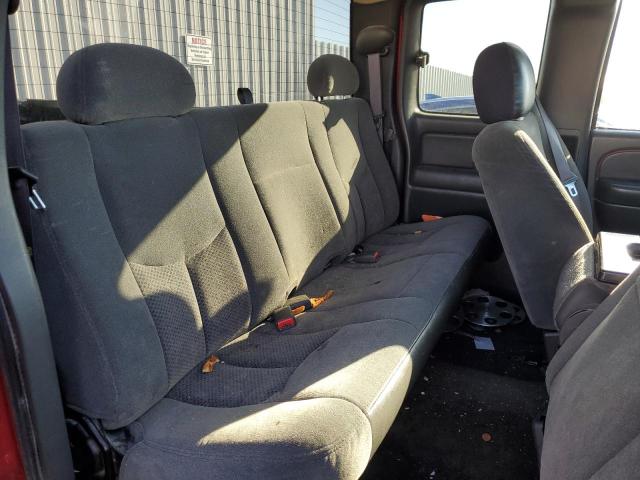 Photo 10 from auction – 2004 CHEVROLET SILVERADO with VIN 1GCEK19T94E342493