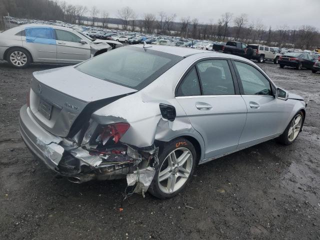 Photo 3 from auction – 2012 MERCEDES-BENZ C300 with VIN WDDGF8BB7CR190993