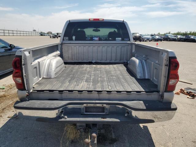 Photo 6 from auction – 2004 CHEVROLET SILVERADO with VIN 2GCEC19TX41132208