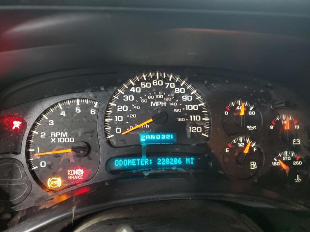 Photo 9 from auction – 2004 CHEVROLET SILVERADO with VIN 2GCEK13T841317868