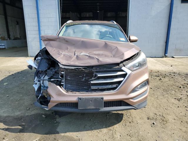 Photo 5 from auction – 2017 HYUNDAI TUCSON LIM with VIN KM8J3CA46HU502011