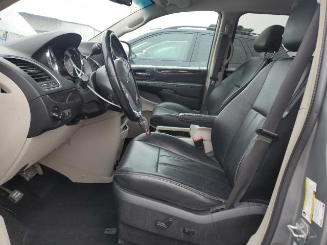 Photo 7 from auction – 2015 CHRYSLER TOWN & COU with VIN 2C4RC1BG3FR673295