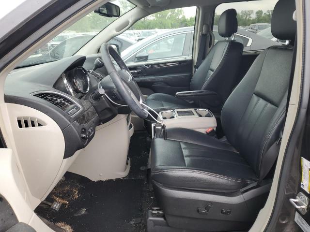Photo 7 from auction – 2016 CHRYSLER TOWN & COU with VIN 2C4RC1BG0GR113686