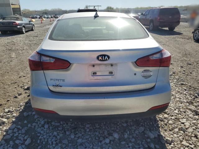 Photo 6 from auction – 2014 KIA FORTE LX with VIN KNAFK4A65E5153740