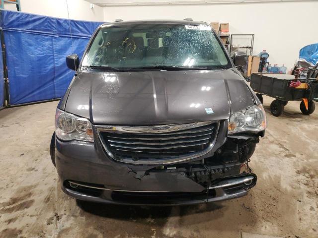 Photo 5 from auction – 2016 CHRYSLER TOWN & COU with VIN 2C4RC1CG3GR285452