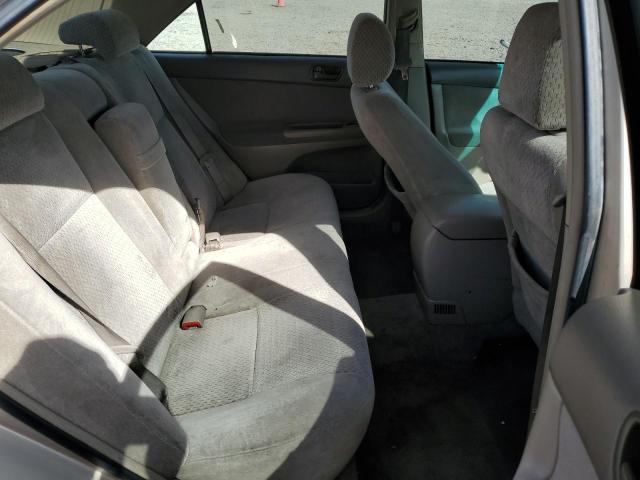 Photo 10 from auction – 2004 TOYOTA CAMRY LE with VIN 4T1BE32K14U903083