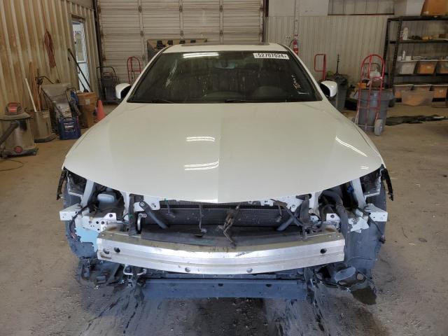 Photo 5 from auction – 2020 ACURA TLX TECHNO with VIN 19UUB3F62LA002373