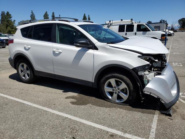 Photo 4 from auction – 2014 TOYOTA RAV4 XLE with VIN 2T3WFREV1EW106977