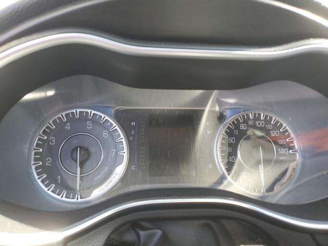 Photo 9 from auction – 2015 CHRYSLER 200 LIMITE with VIN 1C3CCCAB8FN563125