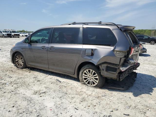 Photo 2 from auction – 2014 TOYOTA SIENNA XLE with VIN 5TDYK3DC4ES446790