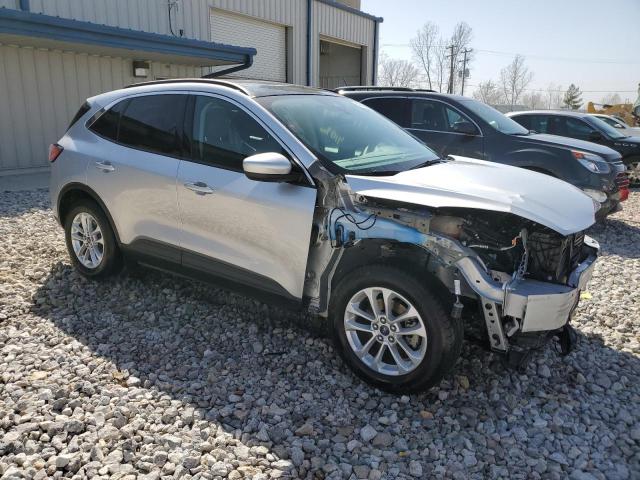 Photo 4 from auction – 2020 FORD ESCAPE SE with VIN 1FMCU9G61LUA43965