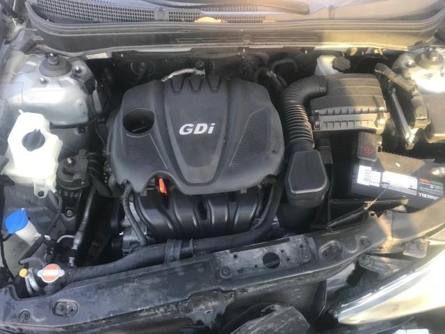 Photo 11 from auction – 2011 HYUNDAI SONATA SE with VIN 5NPEC4AC1BH223392