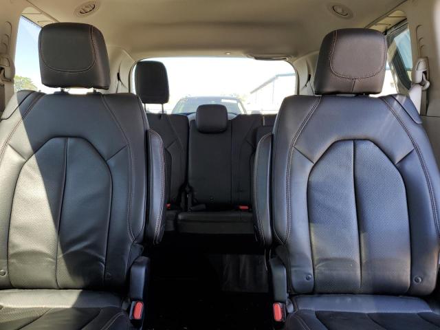 Photo 10 from auction – 2018 CHRYSLER PACIFICA T with VIN 2C4RC1BG9JR149707