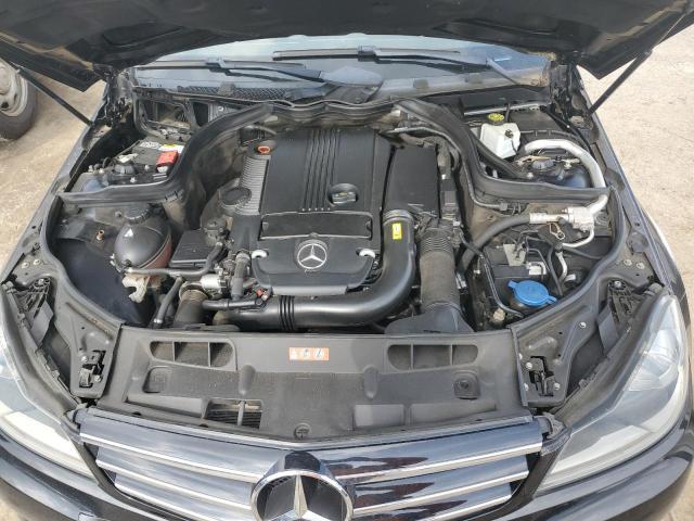 Photo 11 from auction – 2014 MERCEDES-BENZ C 250 with VIN WDDGF4HB8EA967554