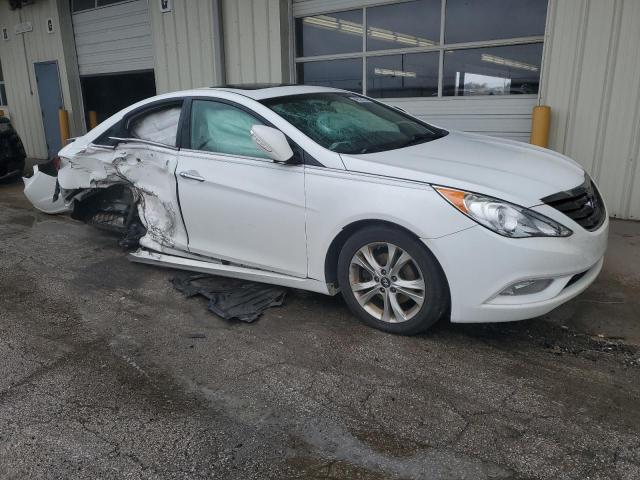 Photo 4 from auction – 2013 HYUNDAI SONATA SE with VIN 5NPEC4AC1DH514607
