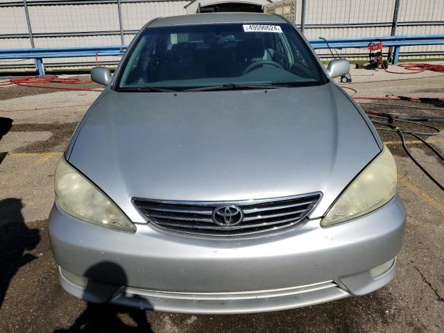 Photo 5 from auction – 2005 TOYOTA CAMRY LE with VIN 4T1BE32K25U560902
