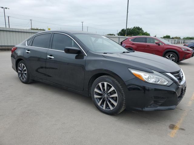 Photo 4 from auction – 2017 NISSAN ALTIMA 2.5 with VIN 1N4AL3AP3HC233556