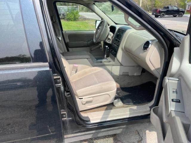 Photo 5 from auction – 2007 FORD EXPLORER X with VIN 1FMEU73EX7UA33693