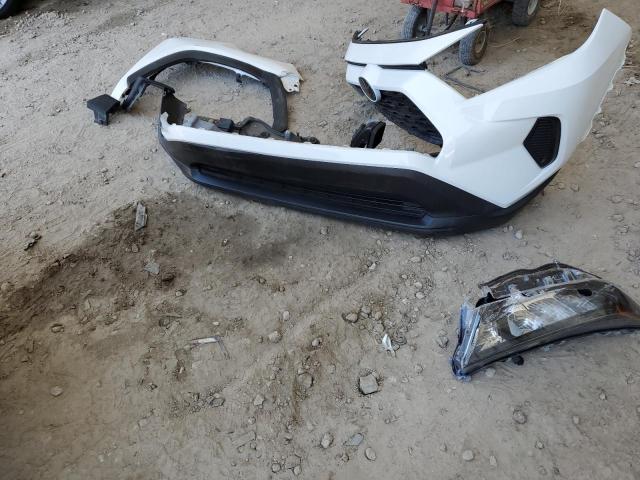Photo 13 from auction – 2019 TOYOTA RAV4 LE with VIN 2T3H1RFV8KC022061