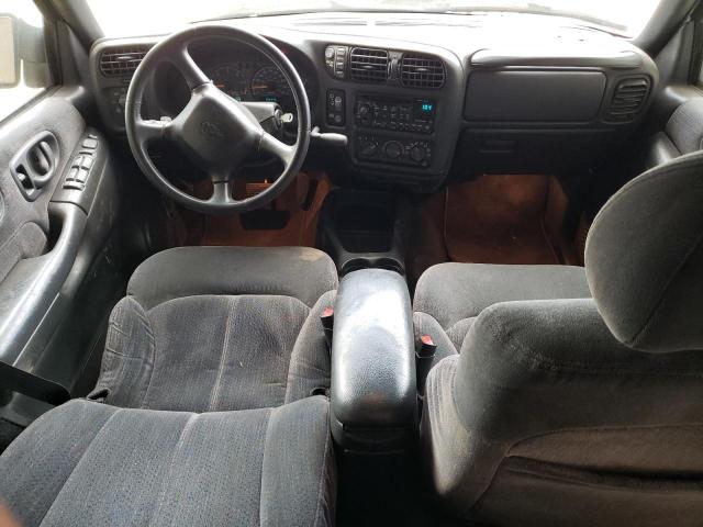 Photo 8 from auction – 2001 CHEVROLET BLAZER with VIN 1GNDT13W812168660