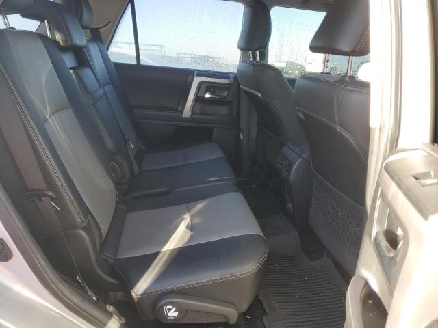 Photo 11 from auction – 2022 TOYOTA 4RUNNER SR with VIN JTENU5JR1N6079196