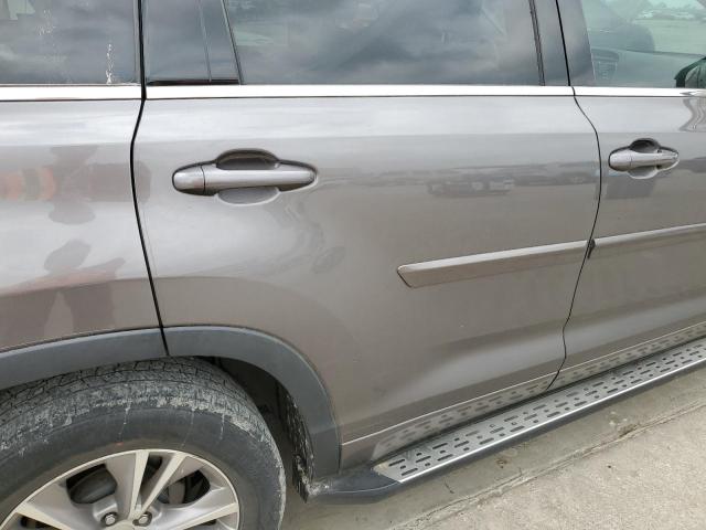 Photo 10 from auction – 2015 TOYOTA HIGHLANDER with VIN 5TDZKRFH4FS089838
