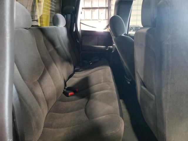 Photo 10 from auction – 2003 CHEVROLET SILVERADO with VIN 2GCEK19T431371139