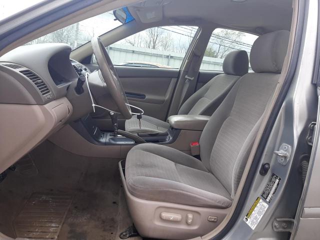 Photo 7 from auction – 2005 TOYOTA CAMRY LE with VIN 4T1BE32K65U985281