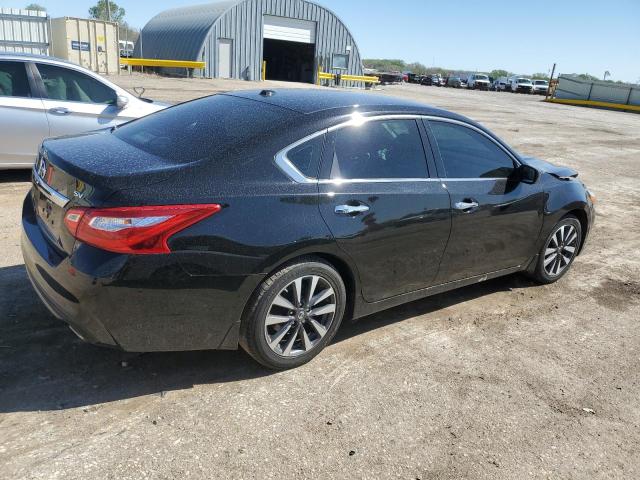 Photo 3 from auction – 2017 NISSAN ALTIMA 2.5 with VIN 1N4AL3AP2HC200306