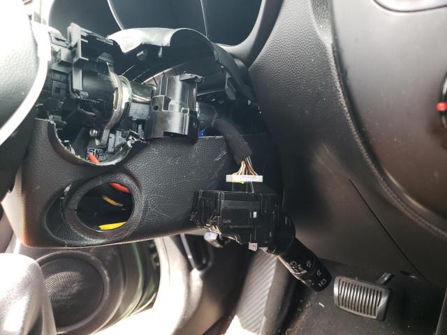 Photo 13 from auction – 2014 KIA SOUL with VIN KNDJN2A27E7001422