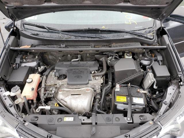 Photo 11 from auction – 2018 TOYOTA RAV4 LE with VIN JTMBFREV8JJ236455