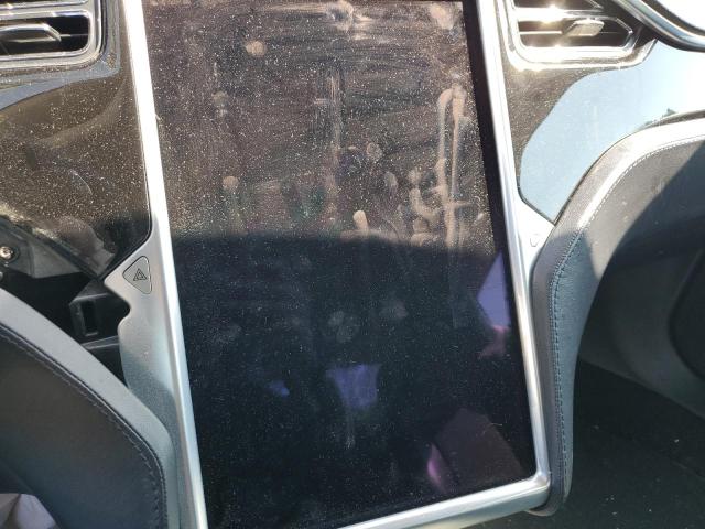 Photo 9 from auction – 2012 TESLA MODEL S with VIN 5YJSA1DN6CFP01990