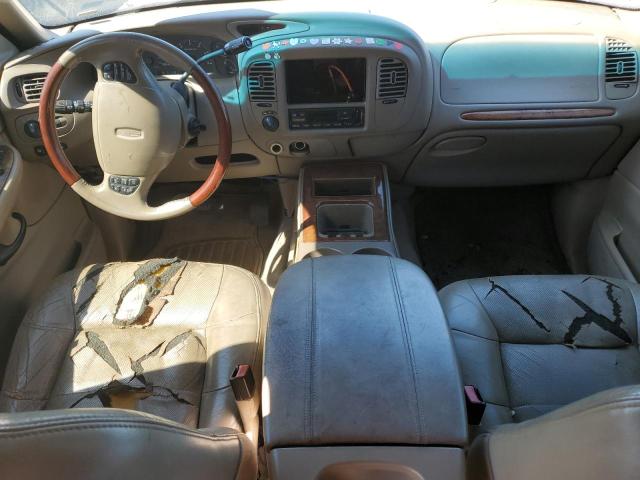 Photo 8 from auction – 2001 LINCOLN NAVIGATOR with VIN 5LMFU28R11LJ15941