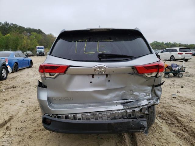 Photo 6 from auction – 2018 TOYOTA HIGHLANDER with VIN 5TDBZRFH5JS495388