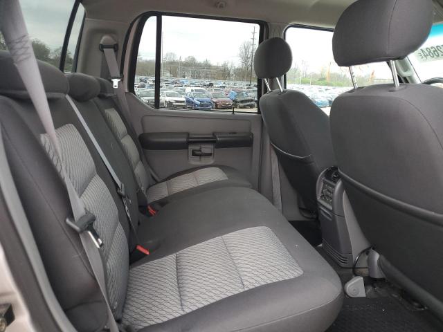 Photo 10 from auction – 2003 FORD EXPLORER S with VIN 1FMZU77E83UC70821