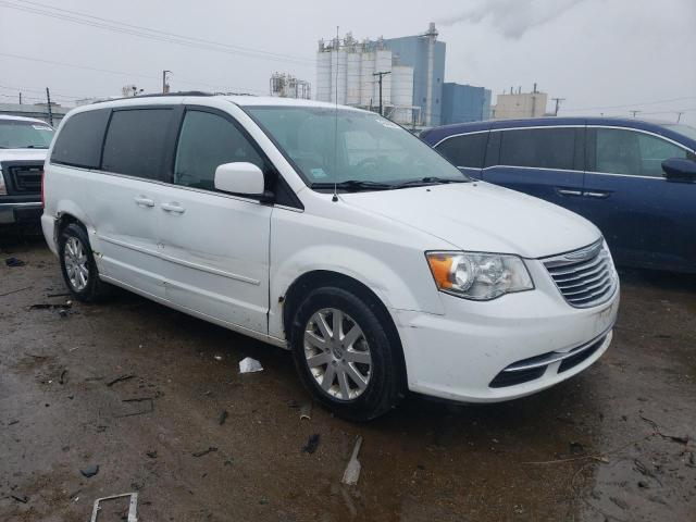 Photo 4 from auction – 2015 CHRYSLER TOWN & COU with VIN 2C4RC1AG4FR743341