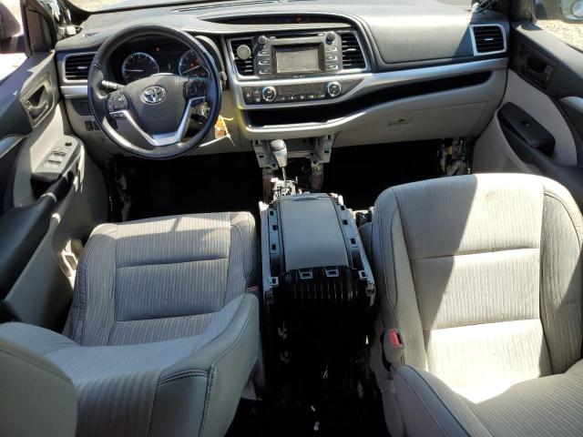 Photo 8 from auction – 2015 TOYOTA HIGHLANDER with VIN 5TDBKRFH3FS146130