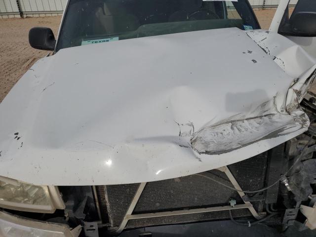 Photo 11 from auction – 2004 CHEVROLET SILVERADO with VIN 2GCEK13T841270986