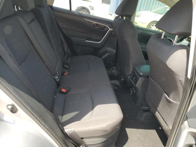 Photo 11 from auction – 2023 TOYOTA RAV4 LE with VIN JTMLWRFV5PD198600