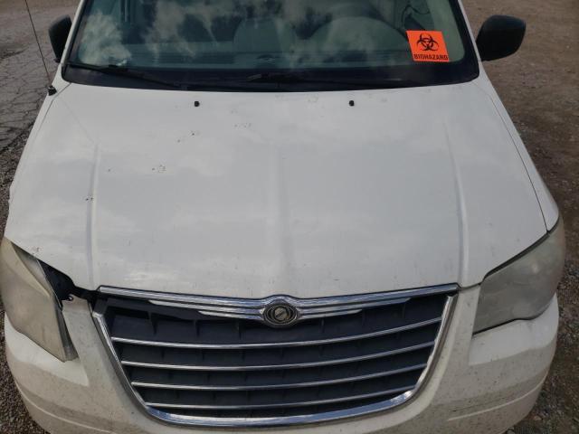 Photo 11 from auction – 2010 CHRYSLER TOWN & COU with VIN 2A4RR4DE2AR229257