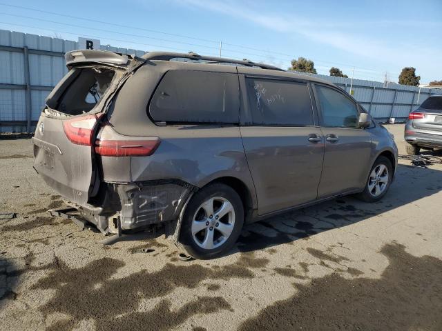 Photo 3 from auction – 2015 TOYOTA SIENNA LE with VIN 5TDKK3DC0FS665303