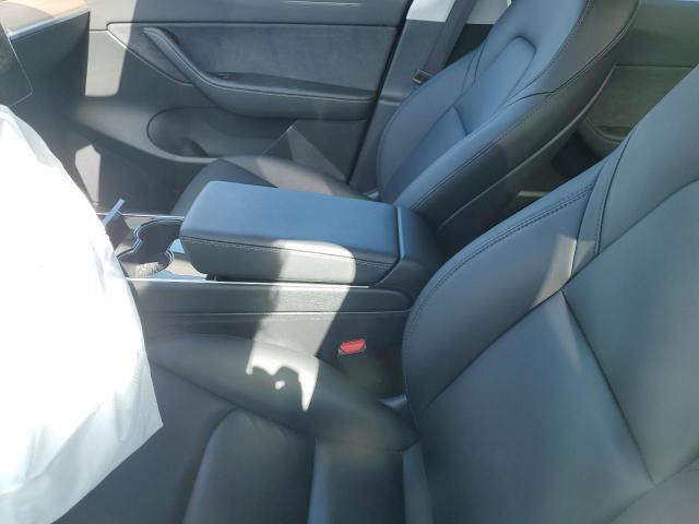 Photo 7 from auction – 2021 TESLA MODEL Y with VIN 5YJYGDEE6MF090790