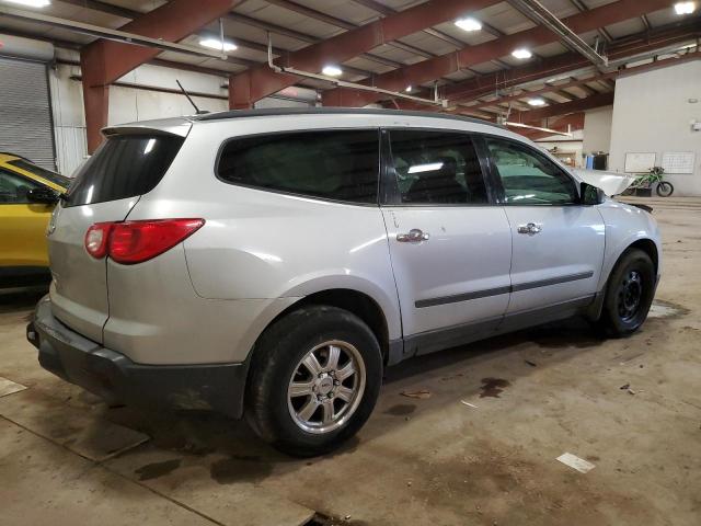 Photo 3 from auction – 2011 CHEVROLET TRAVERSE L with VIN 1GNKVEED6BJ144806