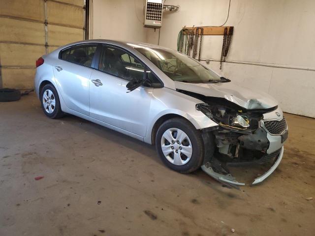 Photo 4 from auction – 2016 KIA FORTE LX with VIN KNAFK4A65G5515780