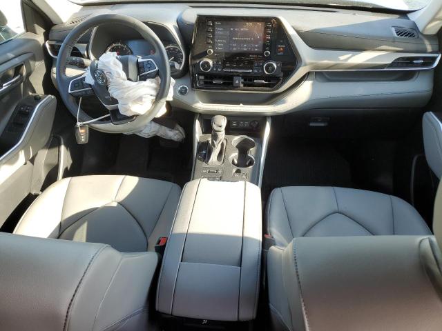 Photo 8 from auction – 2022 TOYOTA HIGHLANDER with VIN 5TDGZRBH6NS251637