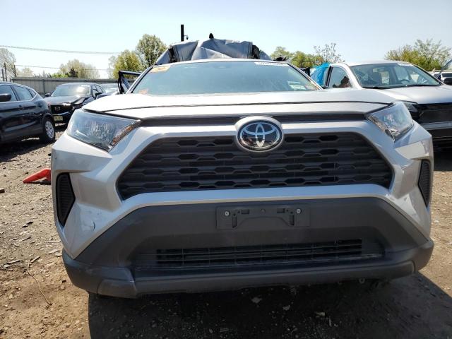 Photo 5 from auction – 2019 TOYOTA RAV4 LE with VIN 2T3F1RFV2KW003799