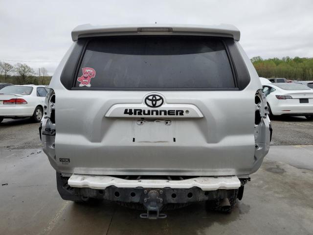 Photo 6 from auction – 2017 TOYOTA 4RUNNER SR with VIN JTEBU5JR3H5429070