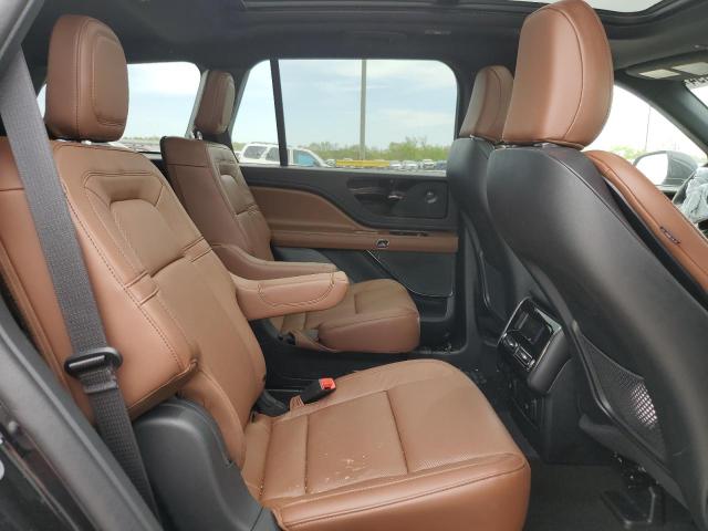 Photo 11 from auction – 2024 LINCOLN AVIATOR RE with VIN 5LM5J7XC2RGL02303
