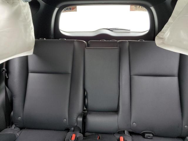 Photo 10 from auction – 2016 TOYOTA RAV4 SE with VIN JTMJFREV1GJ065505