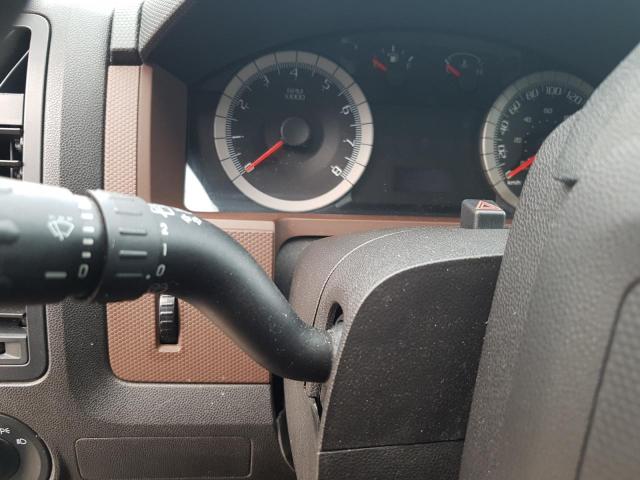 Photo 9 from auction – 2008 FORD ESCAPE XLT with VIN 1FMCU03108KA65044